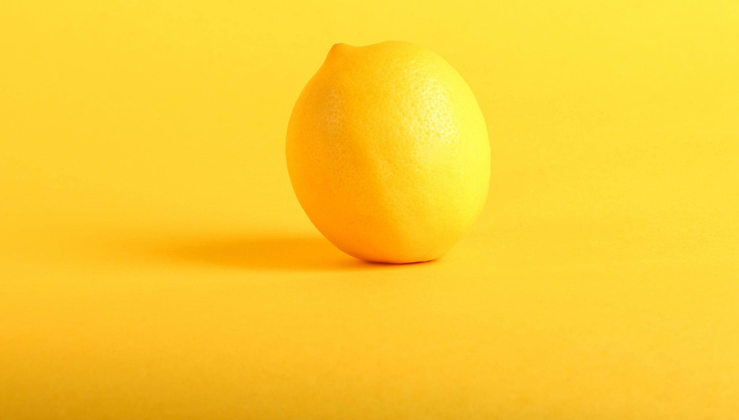 Your baby is the size of a lemon